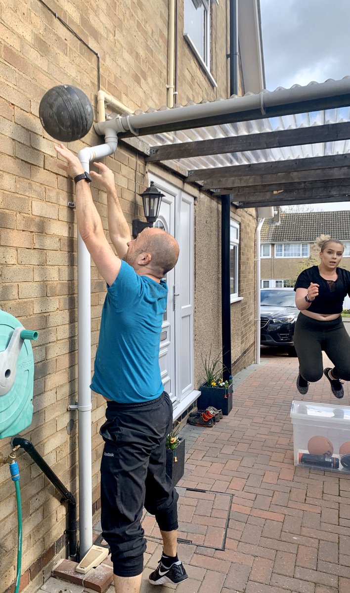 Claire Parkinson tweet media