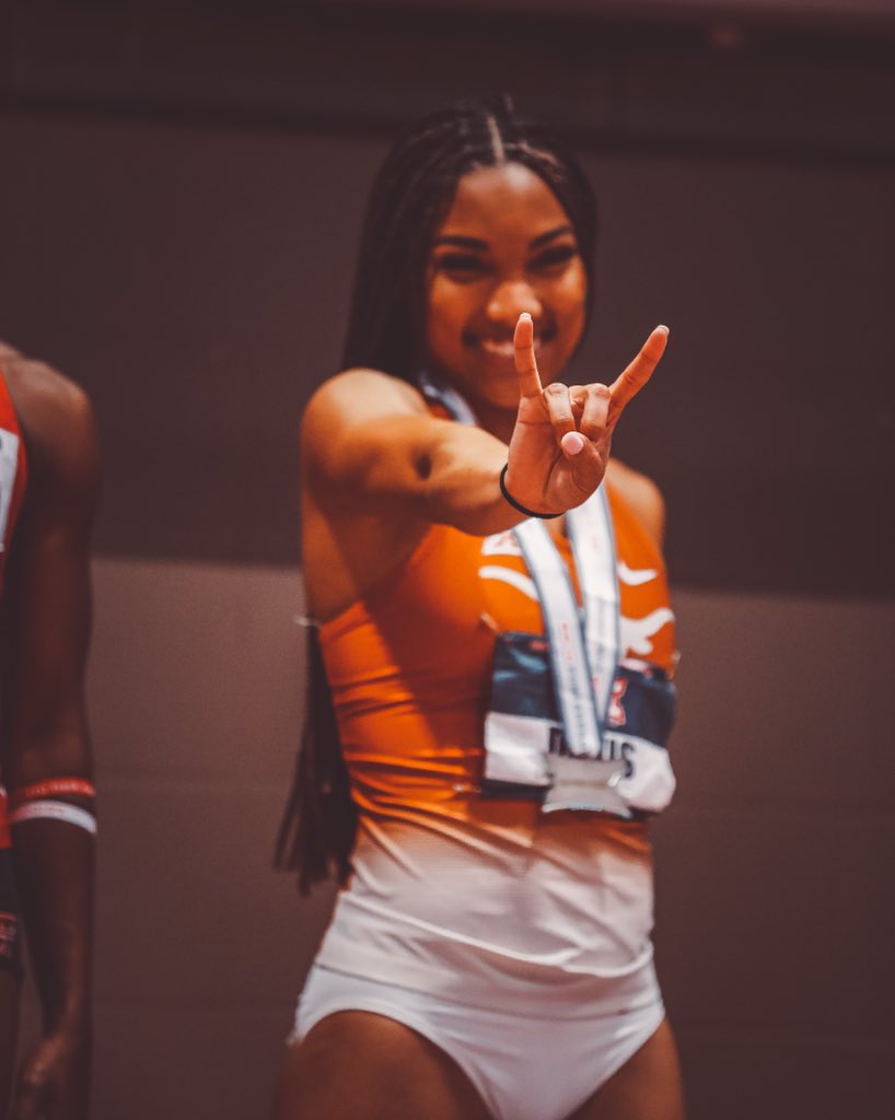 TexasTFXC's tweet photo. A flying start! @tar___ruh wins the long jump (6.56m/21-6.25) to get us rolling at the Wooo Pig Classic. 🤘🔥

✅ Indoor collegiate-best
✅ No. 2 in NCAA this season
✅ No. 3 in UT history
✅ No. 4 in the 🌎 this season https://t.co/srvOwwhokQ
