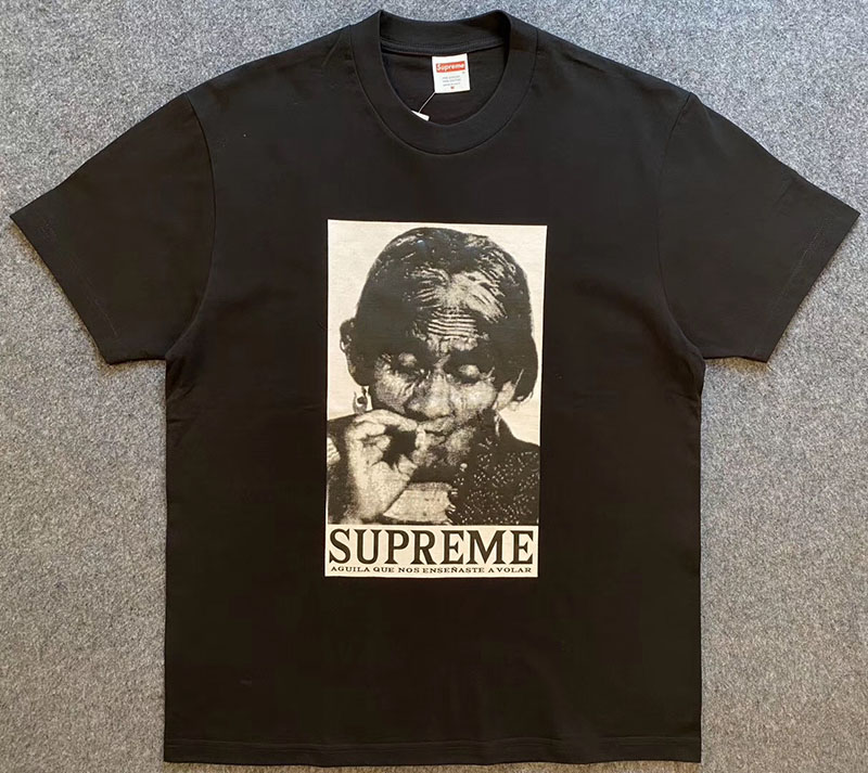 catingahype's tweet photo. Supreme 19FW Aguila Tee 

📏 Tamanhos: P, M, G, GG
💵 Boleto/ cartão/ depósito
📫 Frete grátis para todo Brasil.
📢 Para mais informações: DM

#supreme #hypehouse #trapbr #FicaPrior https://t.co/8VAjLM7jpy