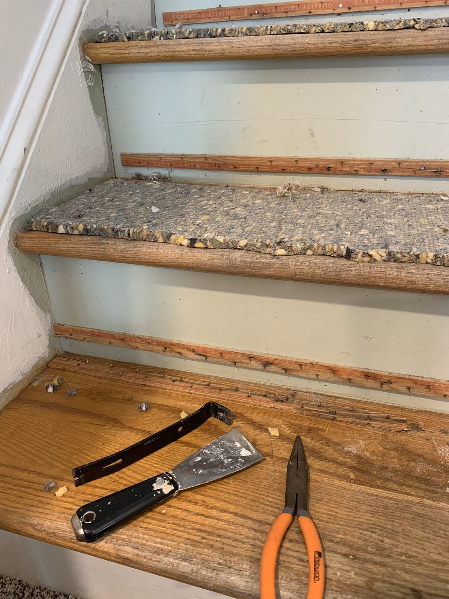 marymcintyre's tweet image. I solemnly swear that I will think long and hard before ever firing a staple into anything ever again. Been working on the first step for about an hour.  💪🏼 #pandemicproject  #fixerupper