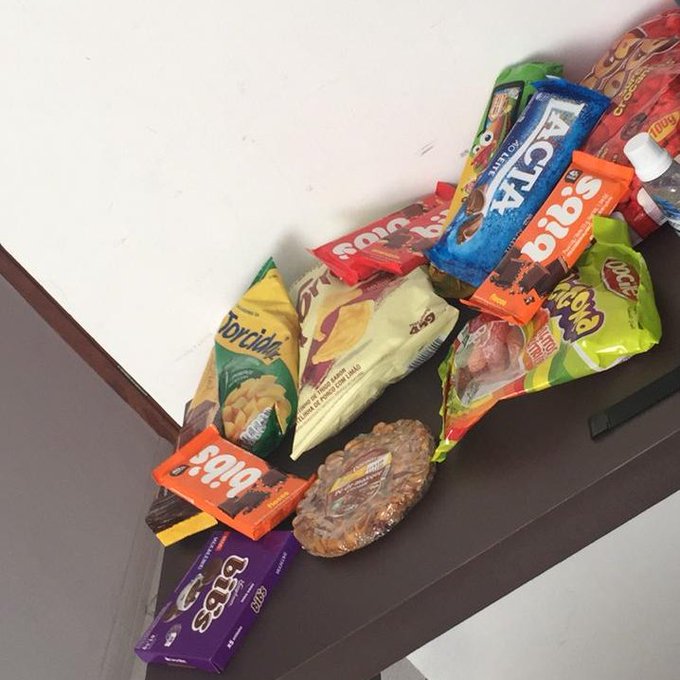 BOA TARDE, MEU AMOORESS!!! 💋  Como vocês estão passando essa tarde de sábado em quarentena?  Eu e a @SumayaGanesha<a href="/tag/chocolate"class="tags"><span>&#35;chocolate</span></a><a href="/tag/santacatarina"class="tags"><span>&#35;santacatarina</span></a><a href="/tag/florianopolis"class="tags"><span>&#35;florianopolis</span></a><a href="/tag/acompanhante"class="tags"><span>&#35;acompanhante</span></a>