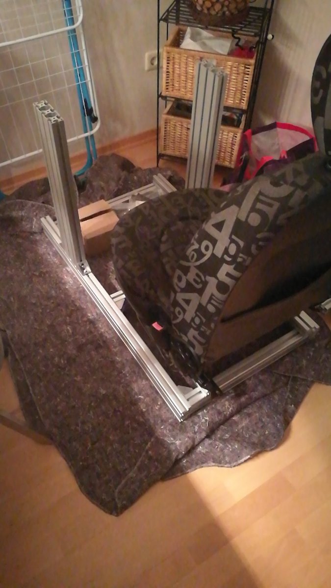 DerUlli2's tweet image. Es wächst...