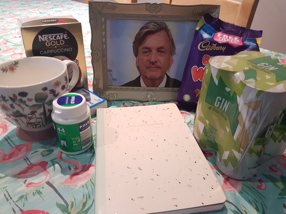 Emma Perry tweet media