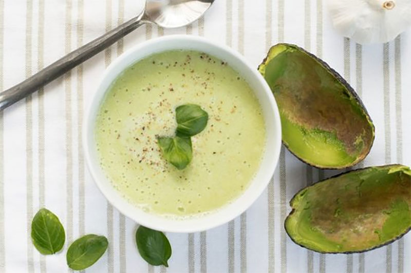 Cucumber Avocado + Basil Vegan Gazpacho - myvegan.menu/cucumber-avoca… 🌱

❤️ or RT!

#food #foodporn #yum #yummy #foodpic #vegan