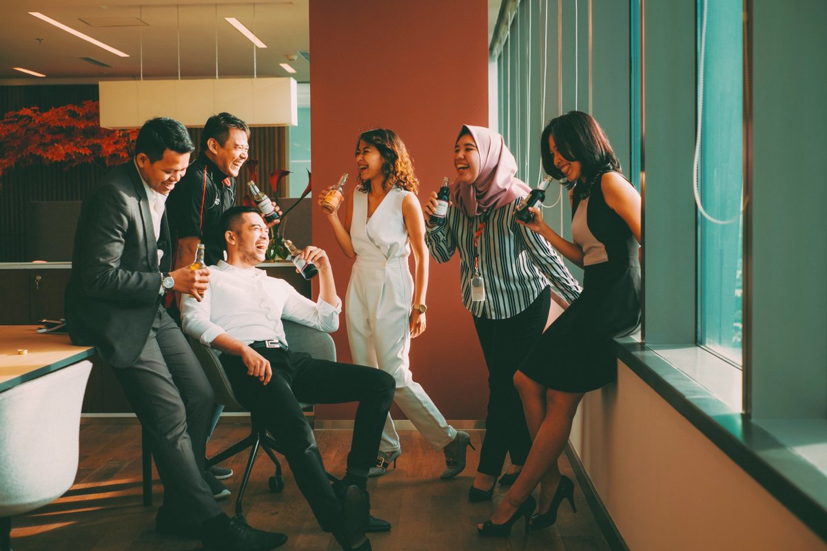 CQ_Center's tweet photo. A #CulturallyIntelligent individual is not just aware of cultural differences but can effectively work and relate with people and projects across different cultural contexts. https://t.co/0WUNGPuQCN