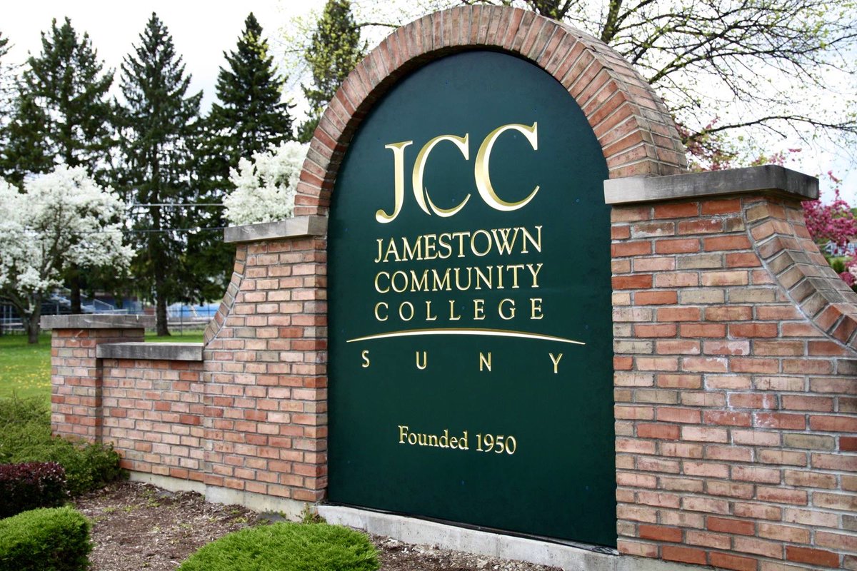 PBINJCAA's tweet photo. Operation NORTHERN EXPOSURE: Introduce amateur baseball prospects to cold-weather @NJCAABaseball @NJCAAReg3 programs.

This week’s featured baseball program is the Jamestown Community College Jayhawks (@JCCJayhawksBase). #SUNY #WhyNotJUCO ⚾️ #NewYorkState https://t.co/vH6Clrc87s