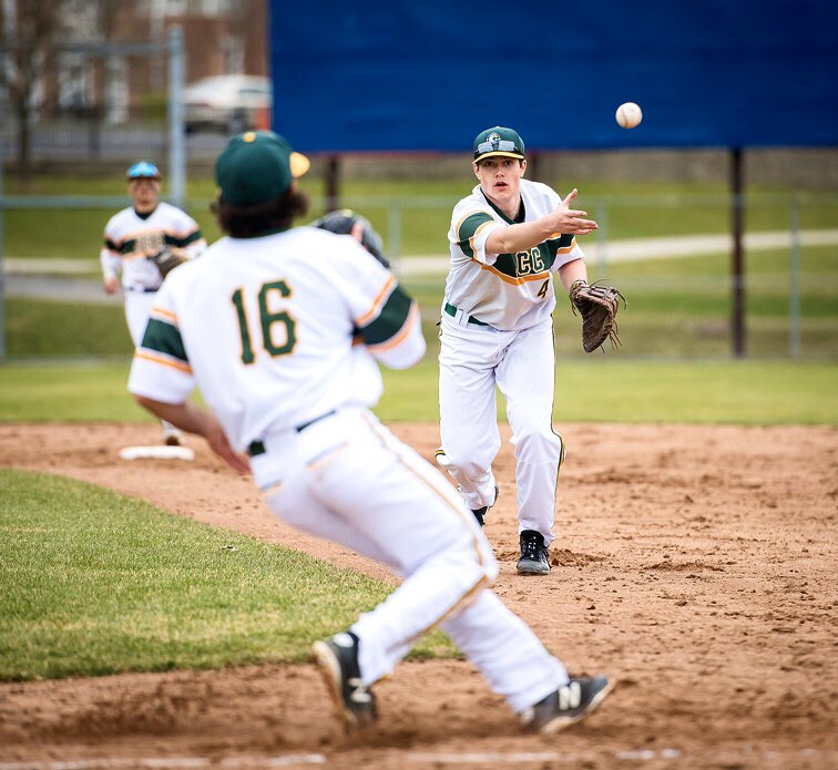 PBINJCAA's tweet photo. Operation NORTHERN EXPOSURE: Introduce amateur baseball prospects to cold-weather @NJCAABaseball @NJCAAReg3 programs.

This week’s featured baseball program is the Jamestown Community College Jayhawks (@JCCJayhawksBase). #SUNY #WhyNotJUCO ⚾️ #NewYorkState https://t.co/vH6Clrc87s