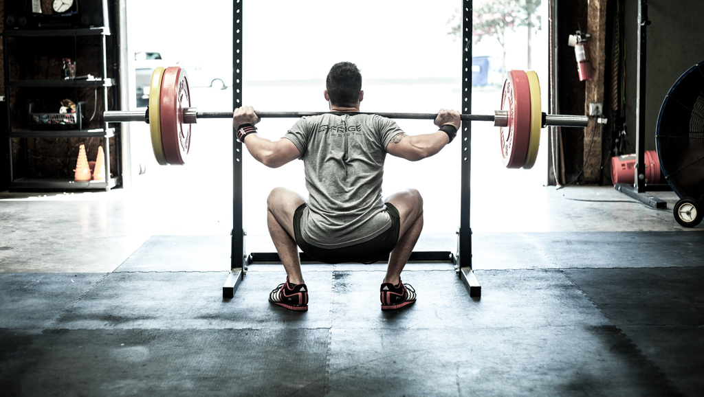 fringesport's tweet photo. Keep your squats low and your standards high. Keep working y'all!
#fringesport #fringefam #squatlow #fulldepth #belowparallel #squats #weightlifting #fitness #strong https://t.co/2K9la5X2vB