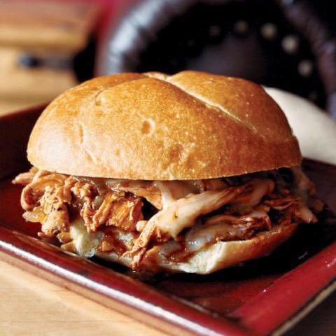 RdgTerminalMkt's tweet photo. Another new addition available to #RTMShop on @ShopMercato! 

@whatacrockmeals has delicious crock pot meals like oven roasted pulled chicken, chicken Marsala, and buffalo chicken mac and cheese. 

Order for pickup or delivery here: https://t.co/X8mTAIyjEb https://t.co/iavybdXTg8
