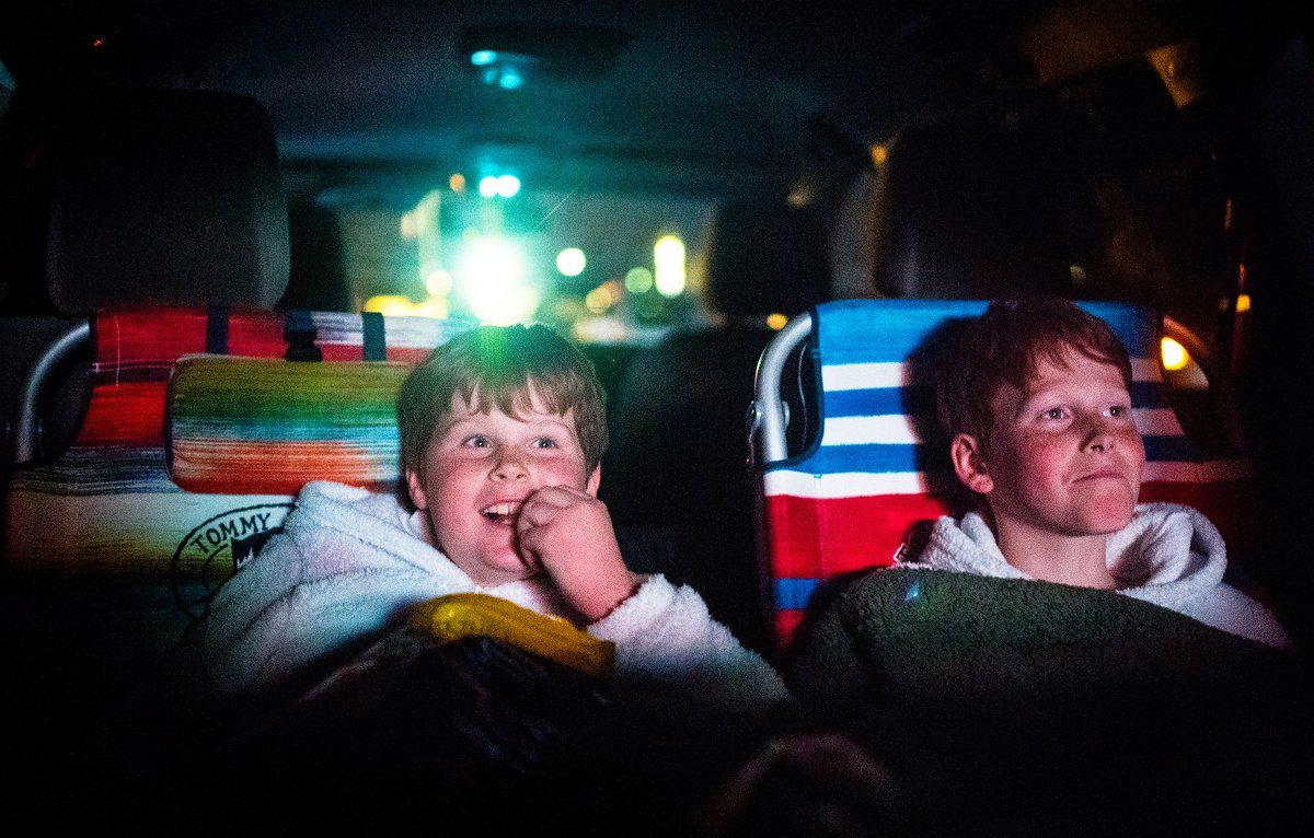 isaachalephoto's tweet photo. I've always wanted to photograph a drive-in theater, and I finally got my wish last night...with a coronavirus twist.

Water Gardens Cinema 6 in Pleasant Grove has transformed into an impromptu, car-capable theater. More from @LauraBGiles: https://t.co/f2eeAsWclh #COVID19 https://t.co/M5l8lAhaaE