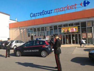 View image on Twitter