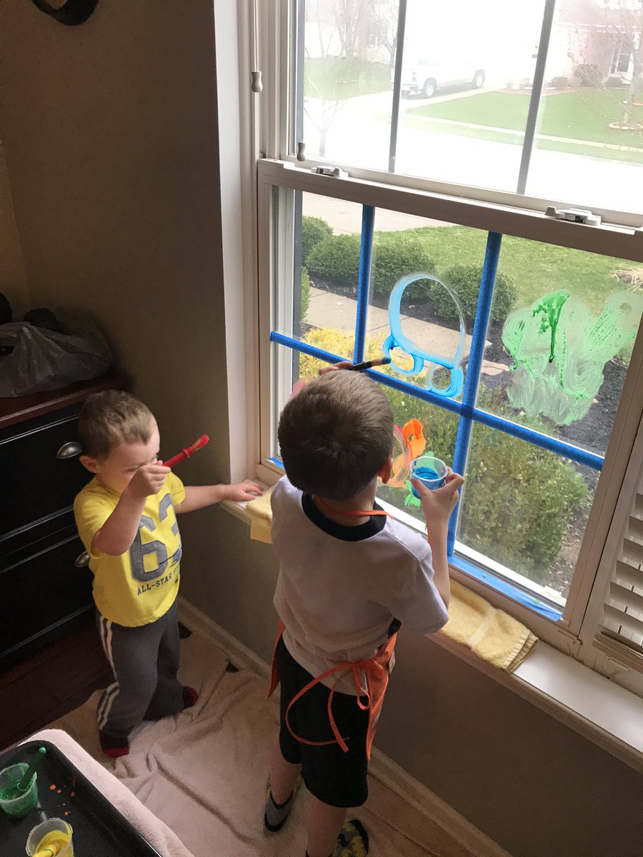 mcurrier85's tweet photo. Being a bit more artistic today with the boys! Hope our neighbors enjoy the sight as they go on their walks! #BeCreative #rainydayactivity #CGTrojanFamily https://t.co/x36quxnudj