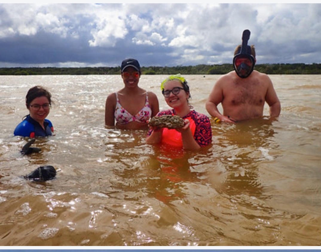 ImpactfulRocks's tweet photo. Day 3 of #7DaysofFieldWork !! This is a good one 👀. In my 3rd year I went to a small island called San Salvador in the #Bahamas 🇧🇸 where we explored coral reefs, karsting, cave systems, hyper saline lakes with stromatolites and more! By far my favorite field experience to date! https://t.co/fcfQdCzmVK