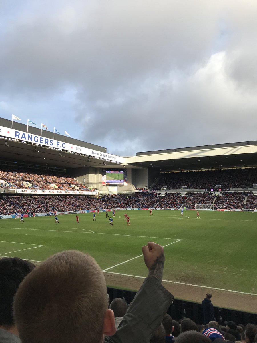 GrantMitchell14's tweet photo. If you are a football person please join the challenge of posting a football photo. Just one picture, no description. Please copy the text in your status, post a picture and look at some great memories/pictures. Missing football so very much! https://t.co/p8zYnJj6LH