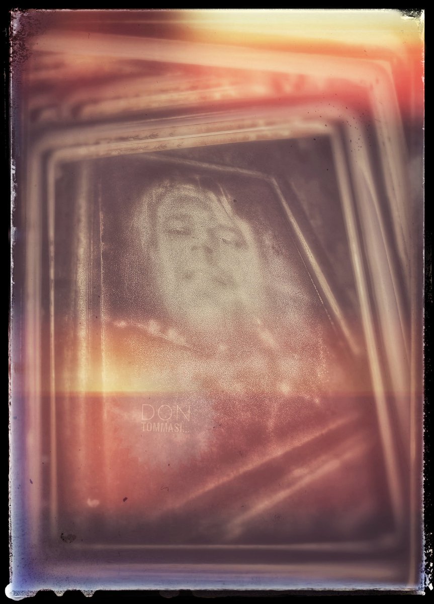In_Minde_L0V3's tweet photo. #photoedit, #manipulated, #me, #inminde, #minde, #in.
Made 28.03.2020.
Finished at 21;31..
Mvh, THOMAS 'in mind'e' WEDEL...
NORWAY https://t.co/0WDJaBqfrS