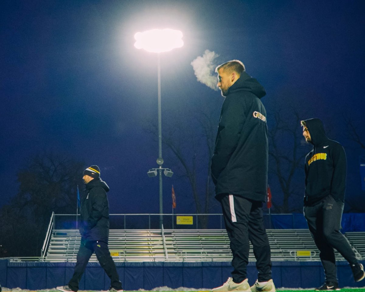 raphacattelin's tweet photo. @CoachFlintham @Thee_Gibbons Easy. Best assistant coach you could ask for. Nominate @rex_carrell  @MplsUnitedSC https://t.co/PqP1PDf7XO