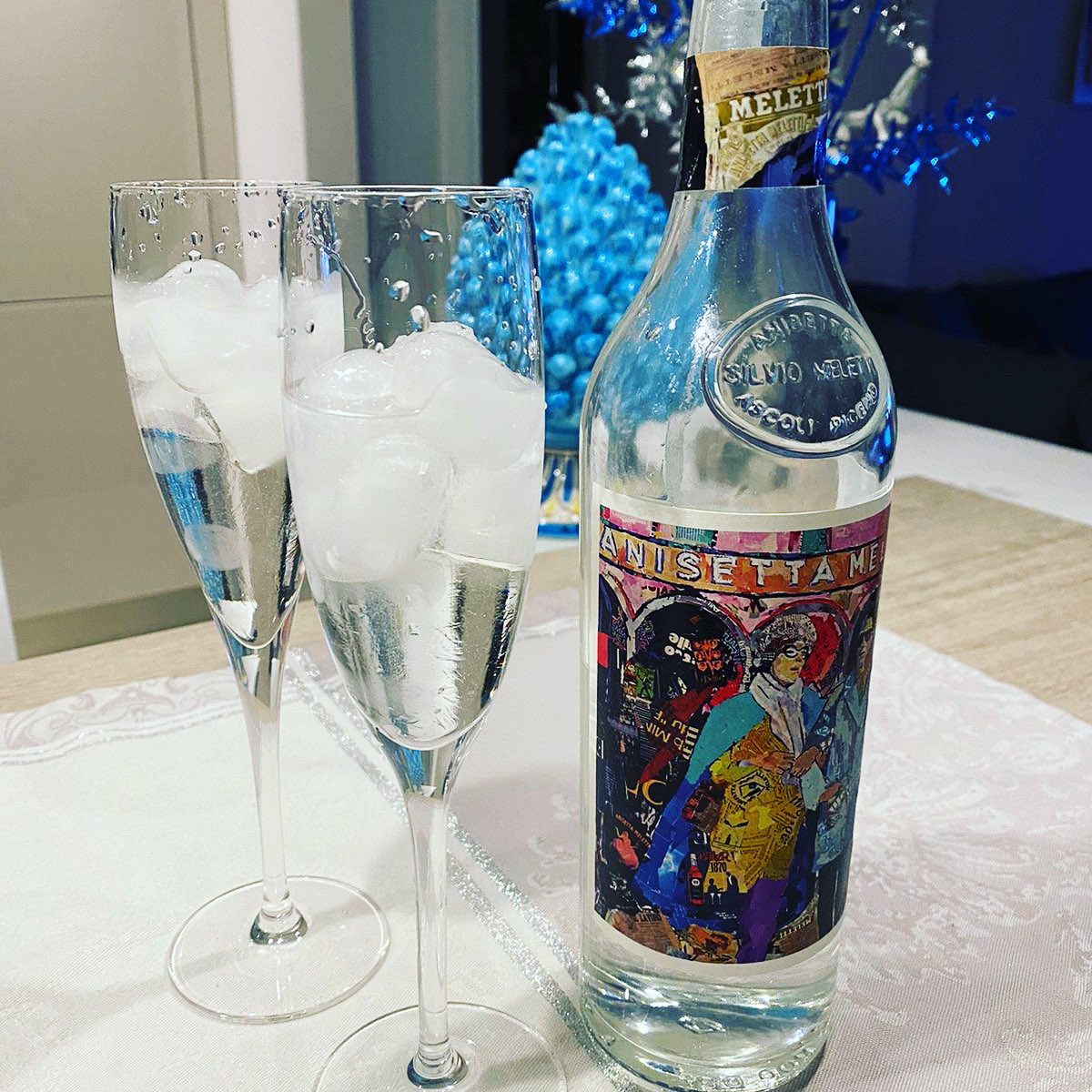 alexcaricilli's tweet photo. Italian alcohol sanitizing
@MelettiAscoli  #anisetta https://t.co/MMrA9QShg1