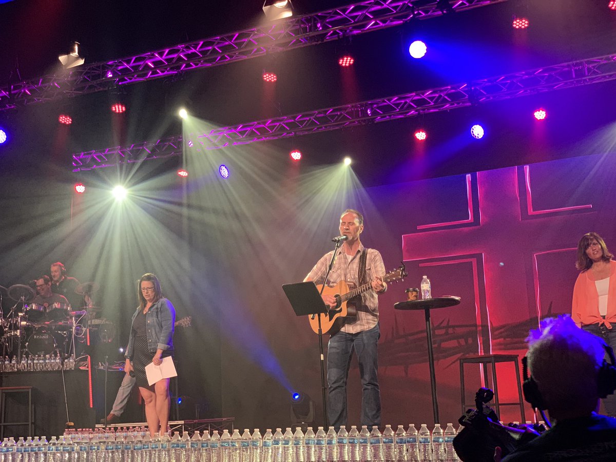 PathwaysSevier's tweet photo. “PAID IN FULL” - Week 2 Begins TONIGHT at 6pm, Sunday 9:30 &amp; 11:15am ! Interact with is “LIVE in the Lobby” at 5:45pm.

https://t.co/7arRvfr3oc
#liveworshipservice #liveservice https://t.co/qrz6m0ioVj