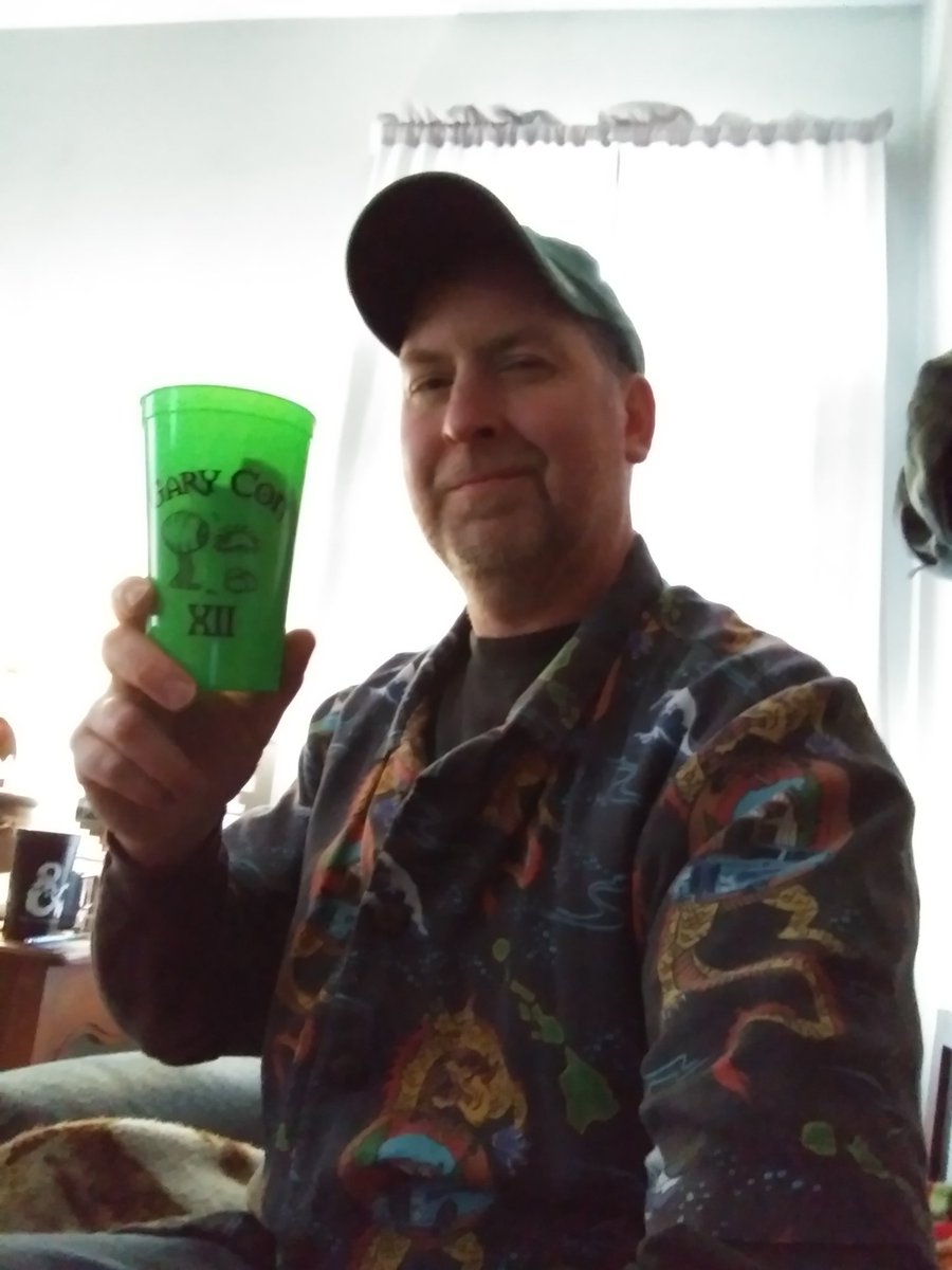 pint_jon's tweet photo. It's Hawaiian Shirt Day (wonder where that idea came from?) for GaryCon even when the con is only online. #vttgarycon #gcxii https://t.co/tJqzh3pNe8