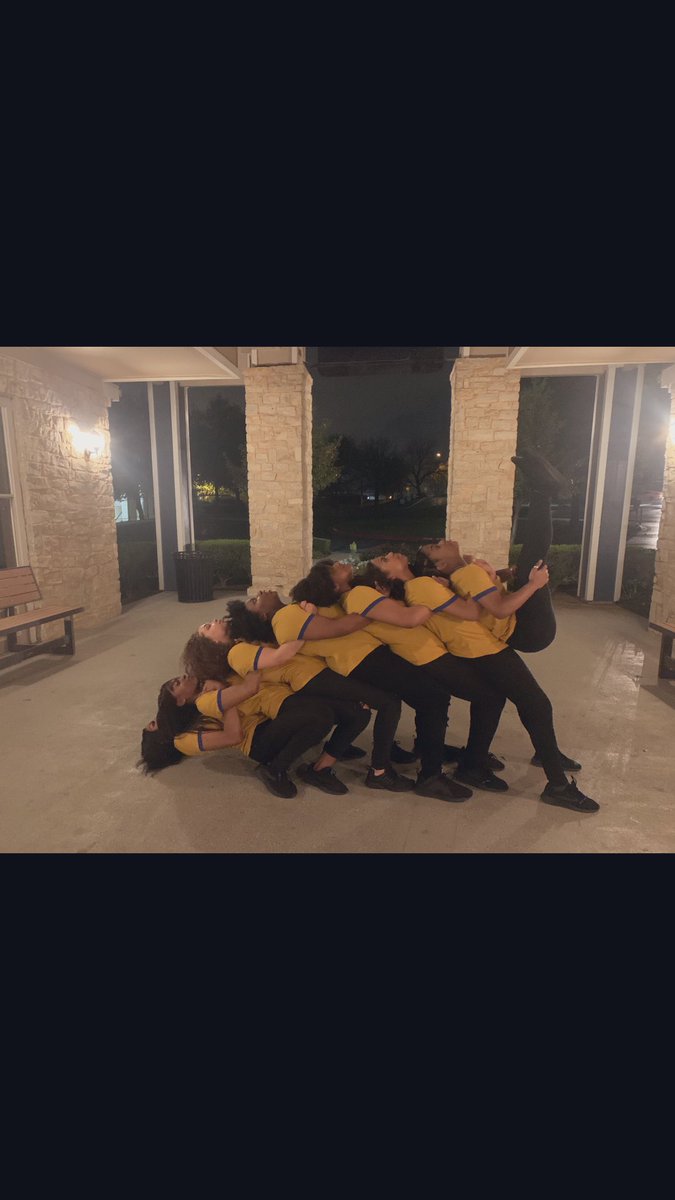 Jazminee_Chas's tweet image. I’m Freeeee!!! Allow me to intRHOduce myself She’s PoiΣed 💙🐩💛 
#SGRho #etaalpha #sigmagammarho #deuceclub