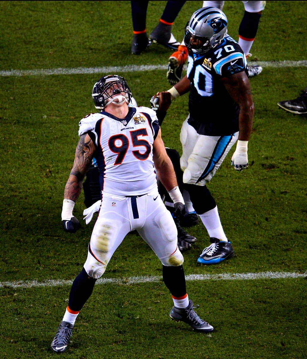 BroncosSpain's tweet photo. BIG THANK YOU @Derek_Wolfe95! Good luck in Baltimore! Siempre serás uno de los nuestros. #ROF #SB50Champ #BroncosCountry https://t.co/9YGNnaFh2r