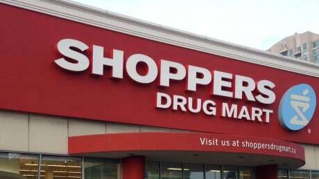 CBCOttawa's tweet photo. Shoppers Drug Mart employee tests positive for COVID-19 https://t.co/cXsVY0o0Qf #ottnews #ottawa https://t.co/rLuLBt5NFp
