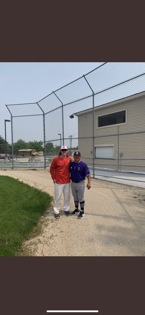 zachstone12's tweet photo. Thanks @jakebinggeli for the nomination. Once you are nominated you have 24 hours to post pictures of you coaching or you donate $20 to a local charity. I nominate @actvedt &amp; @DaRealTesensky https://t.co/tNC5vzwzIY