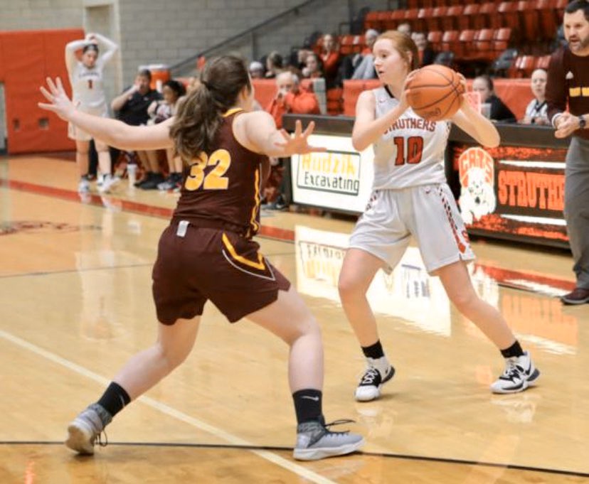 New challenge alert. Once you are nominated you have 24 hours to respond or you donate $20 to local charity. You need to nominate 4 coaches and post a picture of you coaching! I nominate <a href="/ASBobalik15/">Andrew Bobalik</a>  <a href="/Poland_G_Hoops/">Poland Girl's Hoops</a>  <a href="/GiesyMark/">Mark Giesy</a>  @RonPotesta