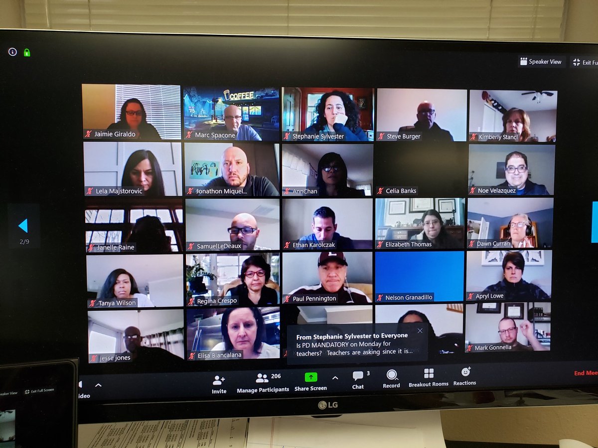 TonySandersSupt's tweet photo. Every day for the past two weeks this team of 200 administrators has met with me to get updates,  problem solve, and even smile on occasion. There are 5 more pages of photos I'm not including because it would give phone numbers.  Thanks team!  #leadership #ilschoolsstepup https://t.co/buk7TWoVje