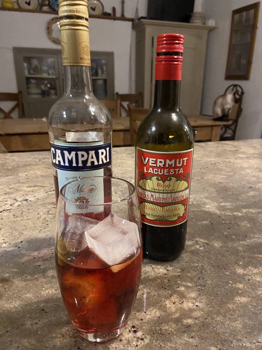 LucindasIreland's tweet photo. Ok time for my fave tipple and a light supper. #busyday #writingthebook https://t.co/KfNsxSnmM9