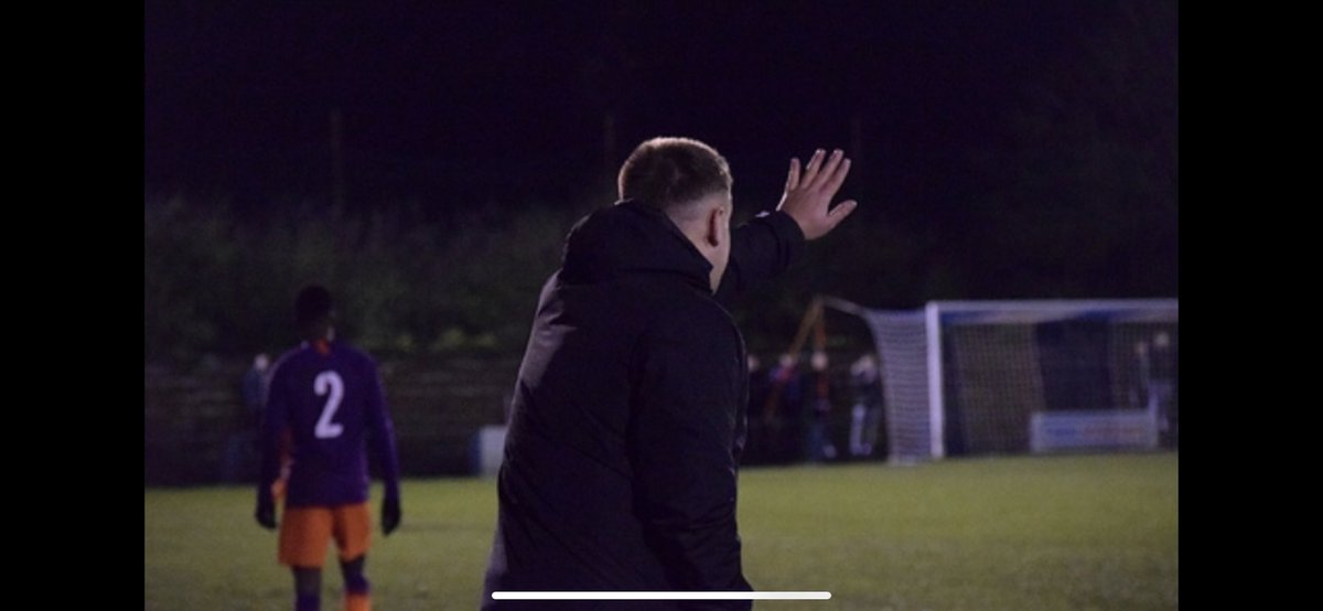 AshNevins's tweet photo. @marcus1996_gas Challenge accepted! New challenge alert. Once you are nominated you have 24 hours to respond or you donate £20 to local charity. You need to nominate 4coaches and post a picture of you coaching! I nominate @ptaylorcoach @tays_sam @WhiteyAlex7 @LevettSimon https://t.co/LkevmnNuHY