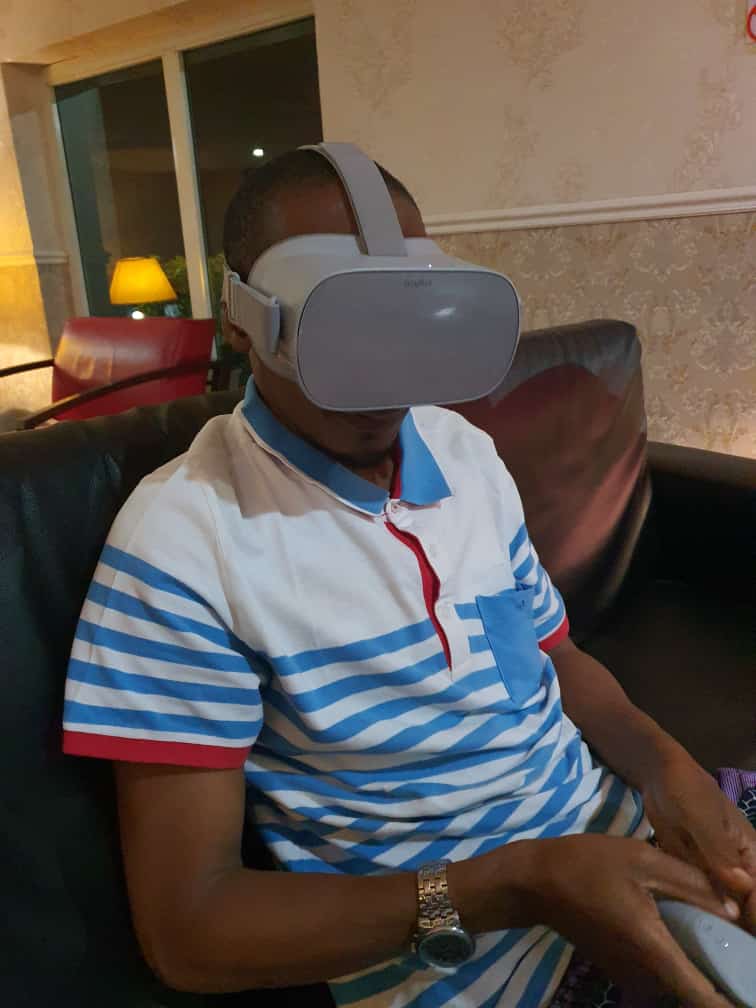 mkkhalilu's tweet photo. #mannireSystems founder on #telehealth project. #COVID19 #AI #VirtualReality #VR Platform for #Doctors and #Quarantine patients. #StayAtHomeAndStaySafe π https://t.co/6dmTT0nJjb