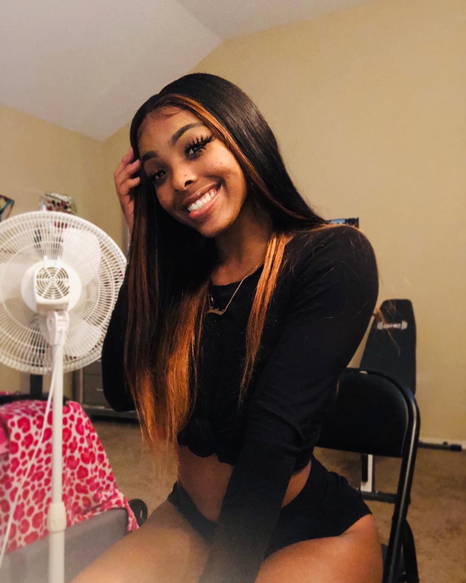 that_chyna's tweet photo. Imma just post this here 😍 https://t.co/VMKskkM1Jm