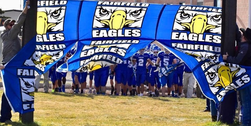 If you are a football person please join the challenge of posting a football photo. Just one picture, no description. Please copy the text in your status, post a picture, and look at some great memories/pictures.