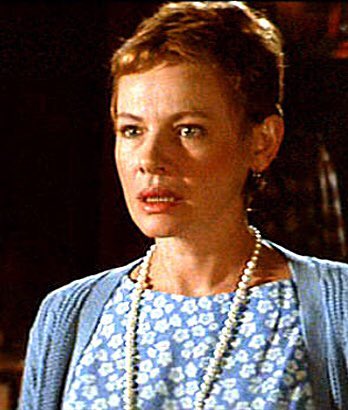 Happy Birthday to the amazing movie mother, Dianne Wiest. Goonies. Birdcage. Footloose. 