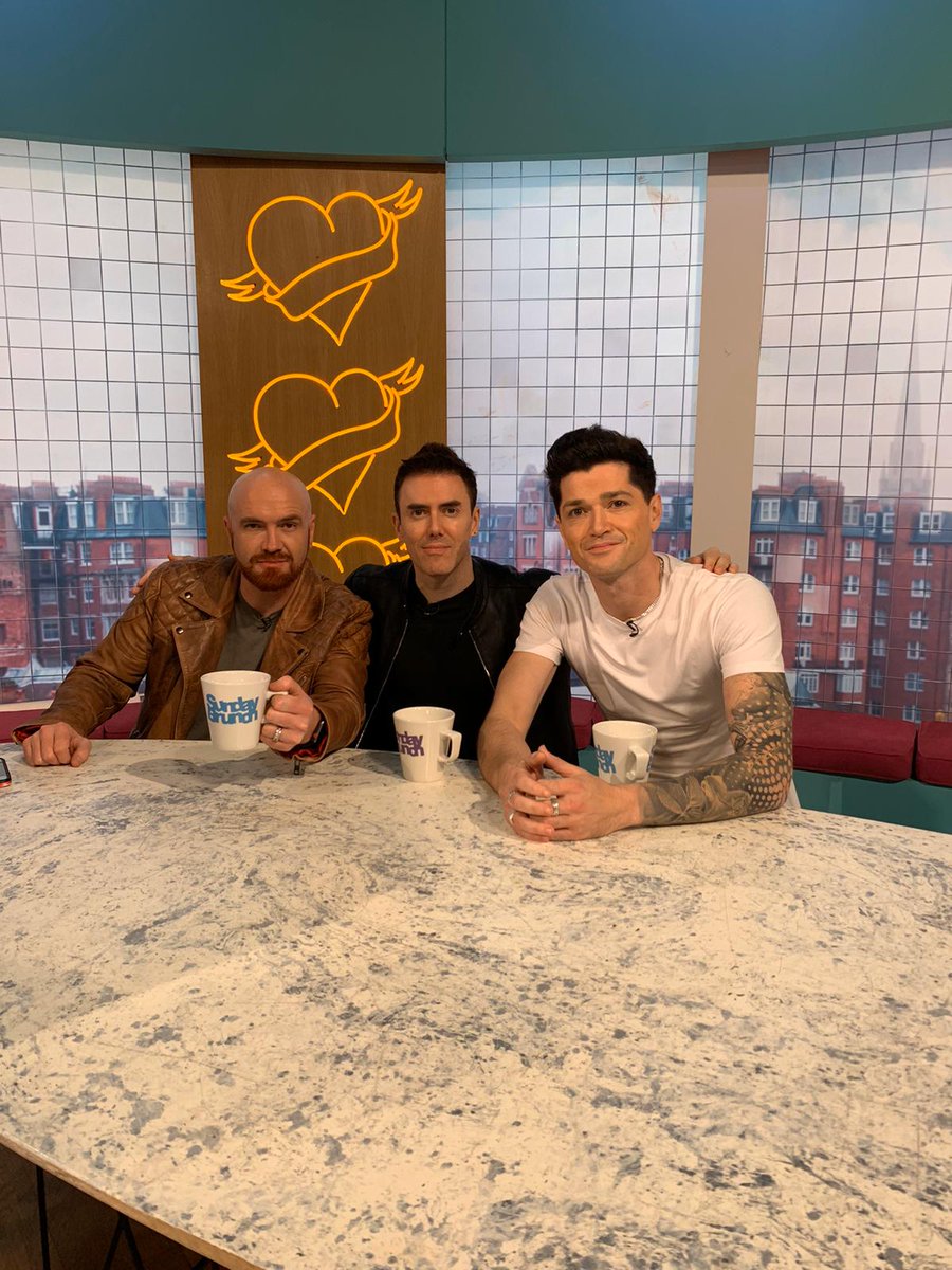 Tomorrow morning an extra performance of The Man Who Can’t Be Moved we filmed for <a href="/SundayBrunchC4/">Sunday Brunch</a> last year is being shown on their best bits episode! Who’s going to be watching #TheScriptFamily? Tune in from 9:30am 💚