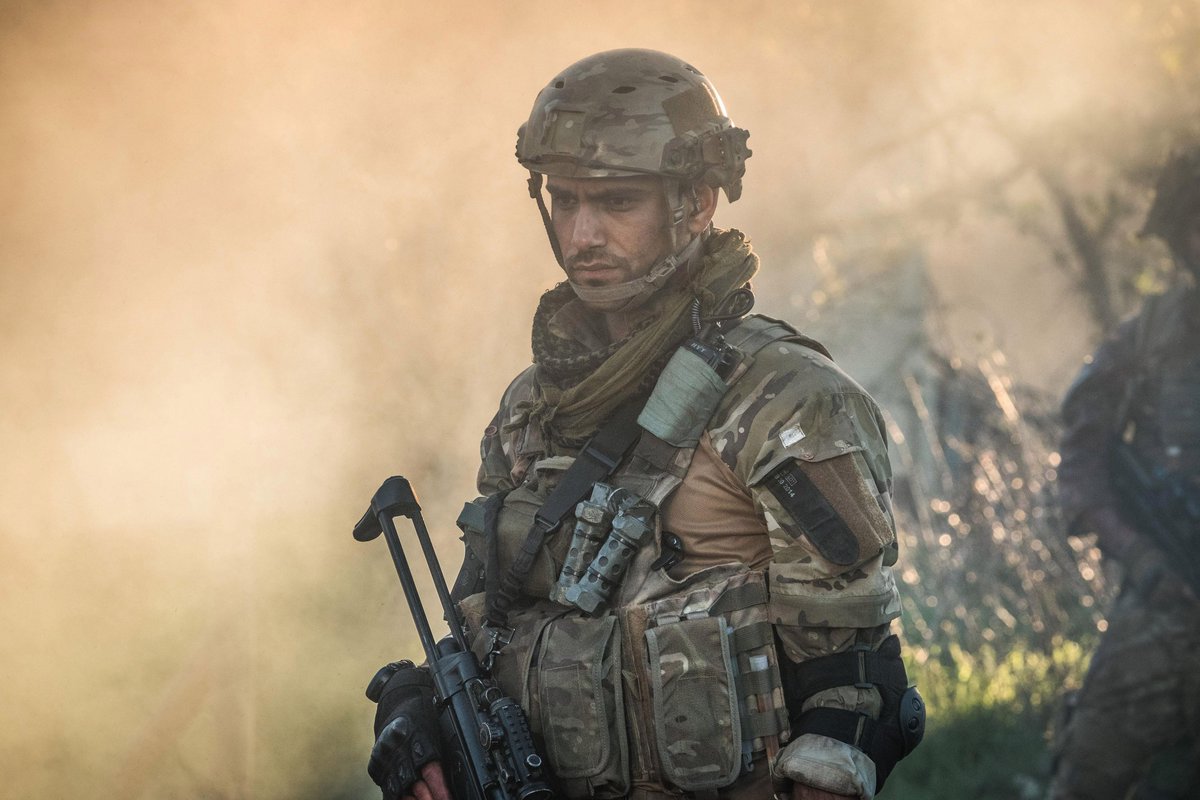 Elvis (@elviscaptainx) on Twitter photo 