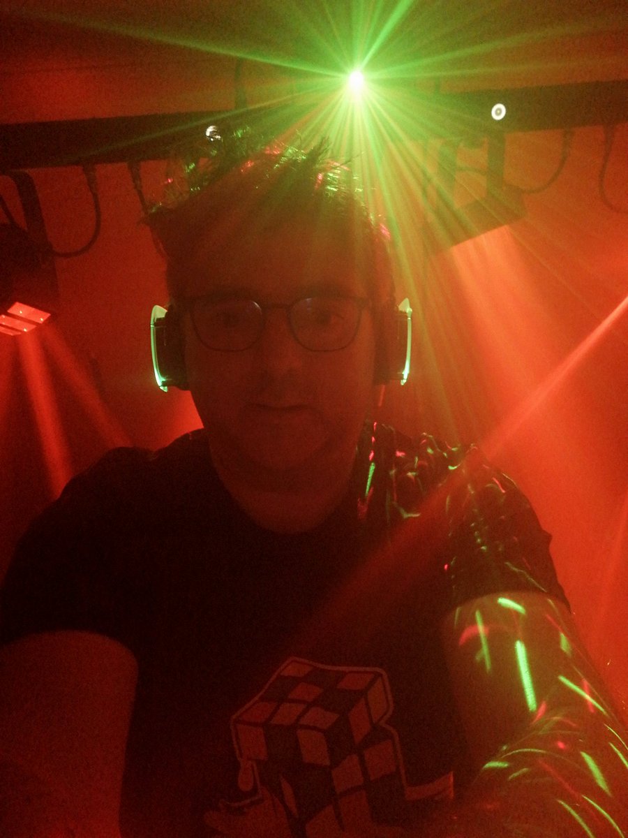 HeikoBrenn's tweet photo. #DJBurn won't stop tonight π§π π https://t.co/iD4BAqU8x8