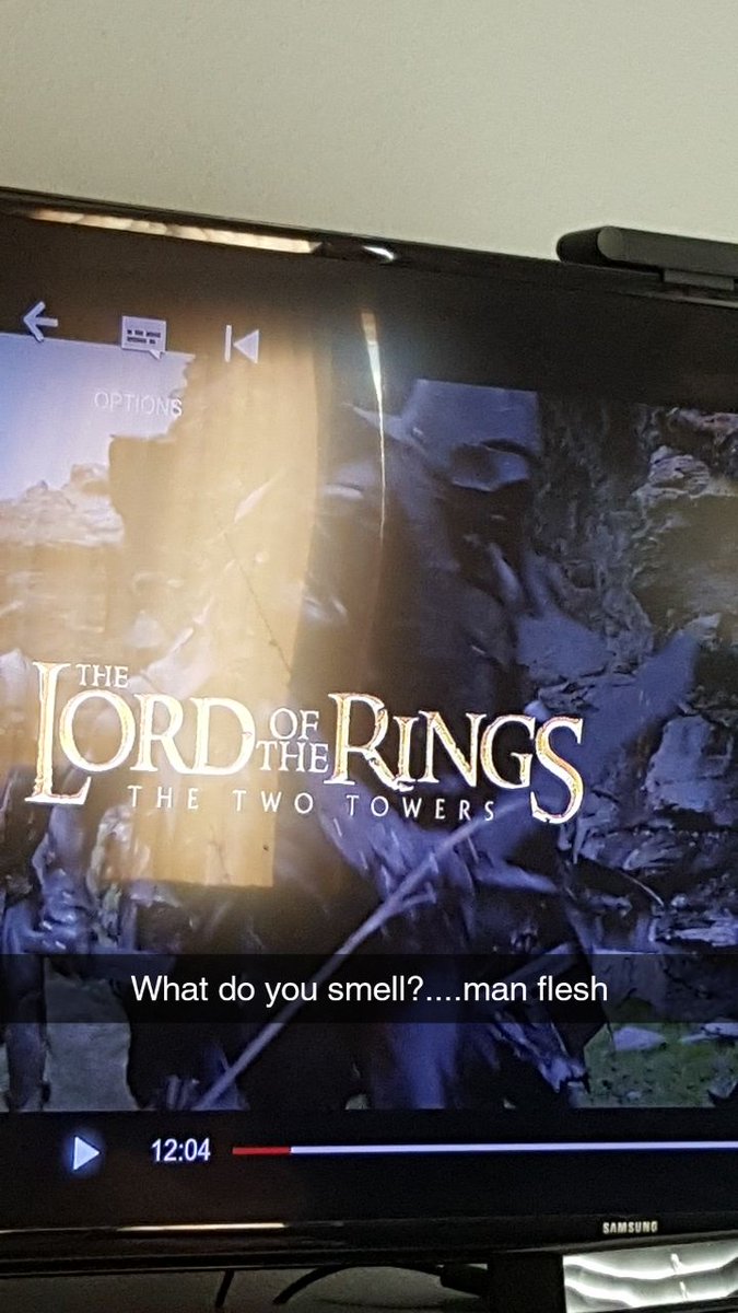 KMAEzing's tweet photo. Me doing my husband's laundry..
#manstank #laundry #LordOfTheRings #BingeWatch https://t.co/FbYnNqODDF