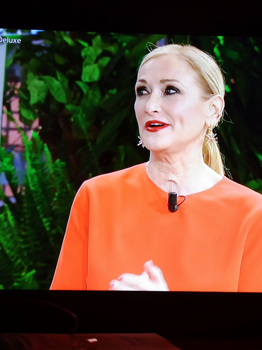 nuryactriz's tweet photo. @ccifuentes eres maravillosa!!!!!! https://t.co/o88ukZ4geH