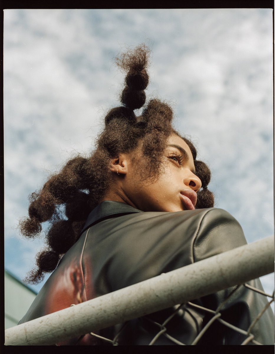 JunelSantana's tweet photo. Never posted this soo here you go! i dont have that much twitter followers but hey fuck it! @alenanewsome on #120film styled by @matteysworld hair by @shannon.yoho #madwithkodak https://t.co/39OILp39K3