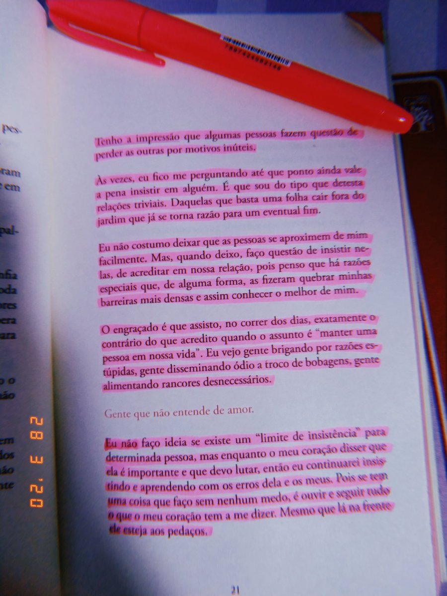 erikarmelo_'s tweet photo. Um texto nunca fez tanto sentido na minha vida. 📚🔖 https://t.co/o1RiLMUoDb