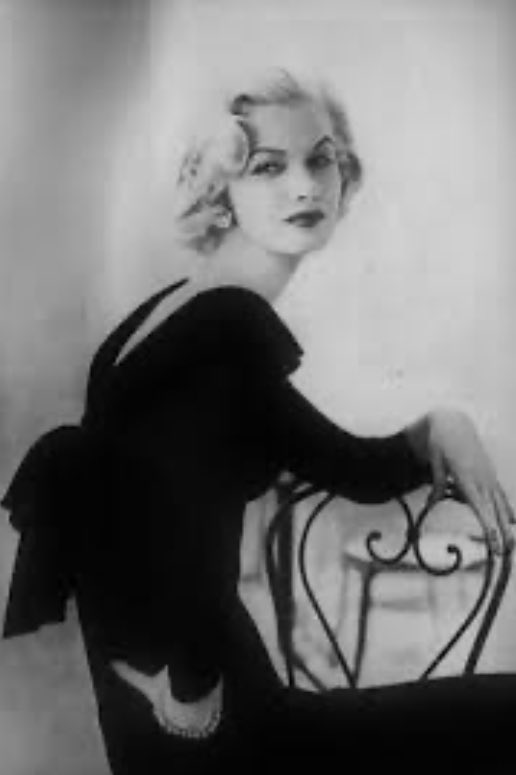 guislaine tweet media