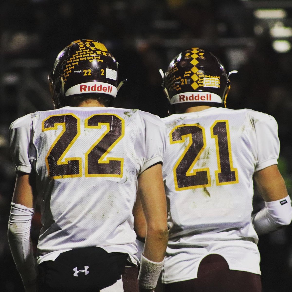 logansho23's tweet photo. Proud to announce that I will be continuing my football and acedemic careers at the Ohio Northern University. I want to say thank you to my family, coaches, community, and my brothers on the team. Glad to continue the journey with Hunter Prince. #ONU #GoPolarBears https://t.co/qrIEHZHIn7