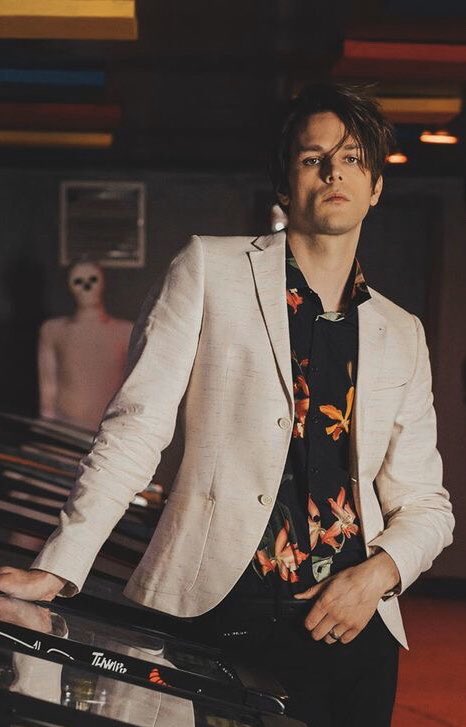 Guess he’s got the white covered @RedheadGirI #ESUReturns