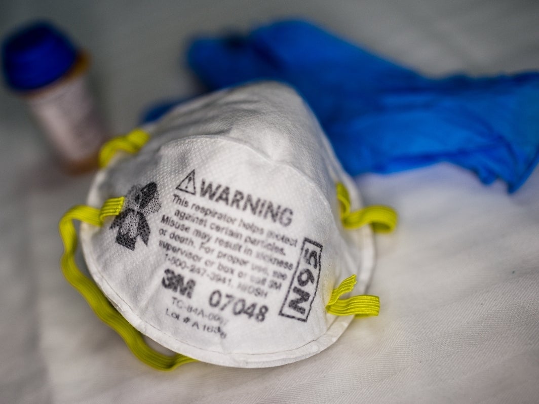 MA Toy Designer Raising Funds To Ship Masks To Hospitals dlvr.it/RSlsQm