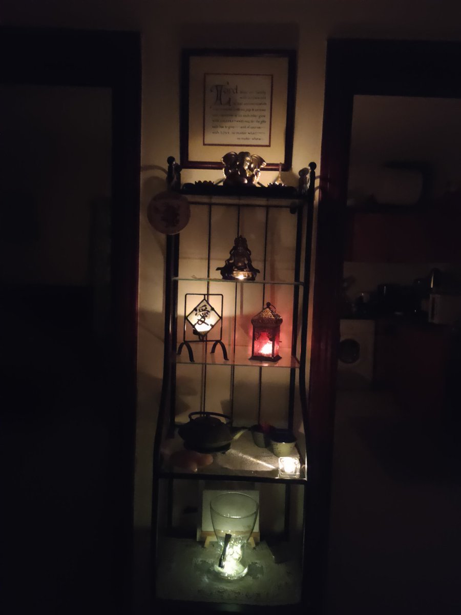 AbhilashaTochi's tweet photo. An hour of switching off the lights will not save the world but every small action will.
We need to practice Earth Hour everyday n not just once a year. Let's make it a habit . #cometogetherworld
#EarthHour2020 #Socialresponsibility @teachmiddleeast @ShiningStarSchl #SDGWomen https://t.co/9OoyvGChRM