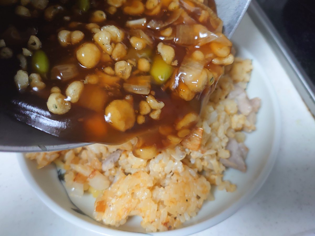 Zaru 今日はあんかけチャーハンに揚げ玉入れてみました B あんかけチャーハンは飲み物かも 笑 おうちごはん あんかけチャーハン
