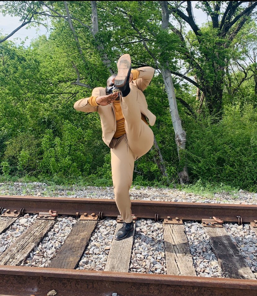 bankrollreese's tweet photo. WHEN THE CLOCK STRUCK 12AM I FELT A SHIVER DOWN MY SPINE... IT WAS THE PHROST AT MIDNIGHT🦍❄️🤙🏿 #NoTimeToDieDeltaPhi #BackToTheRoots #Jackson_RYS20 #12CLUB #ΑΦΑ🚂 https://t.co/pyPVW9Gdqp