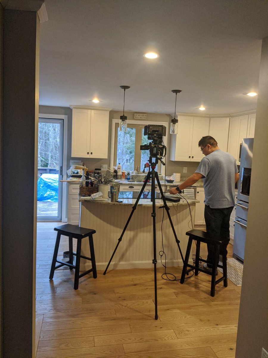 Trying my hand at making a cooking show. A friend recommended calling it 'Cooking your Cass off' stay tuned for our first episode.
#secondcareer #SocialDistanacing #keepingbusy